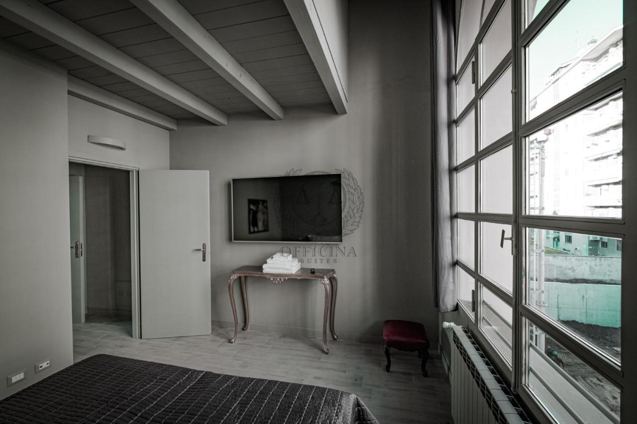 Officina Suites - Apartment , Navigli, Bocconi, Movida, Porta Ticinese ミラノ エクステリア 写真
