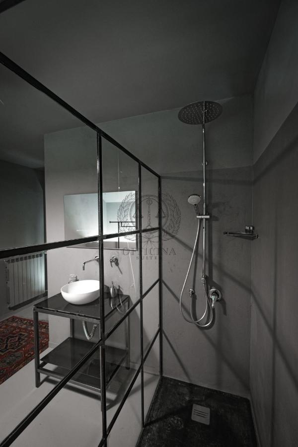 Officina Suites - Apartment , Navigli, Bocconi, Movida, Porta Ticinese ミラノ エクステリア 写真